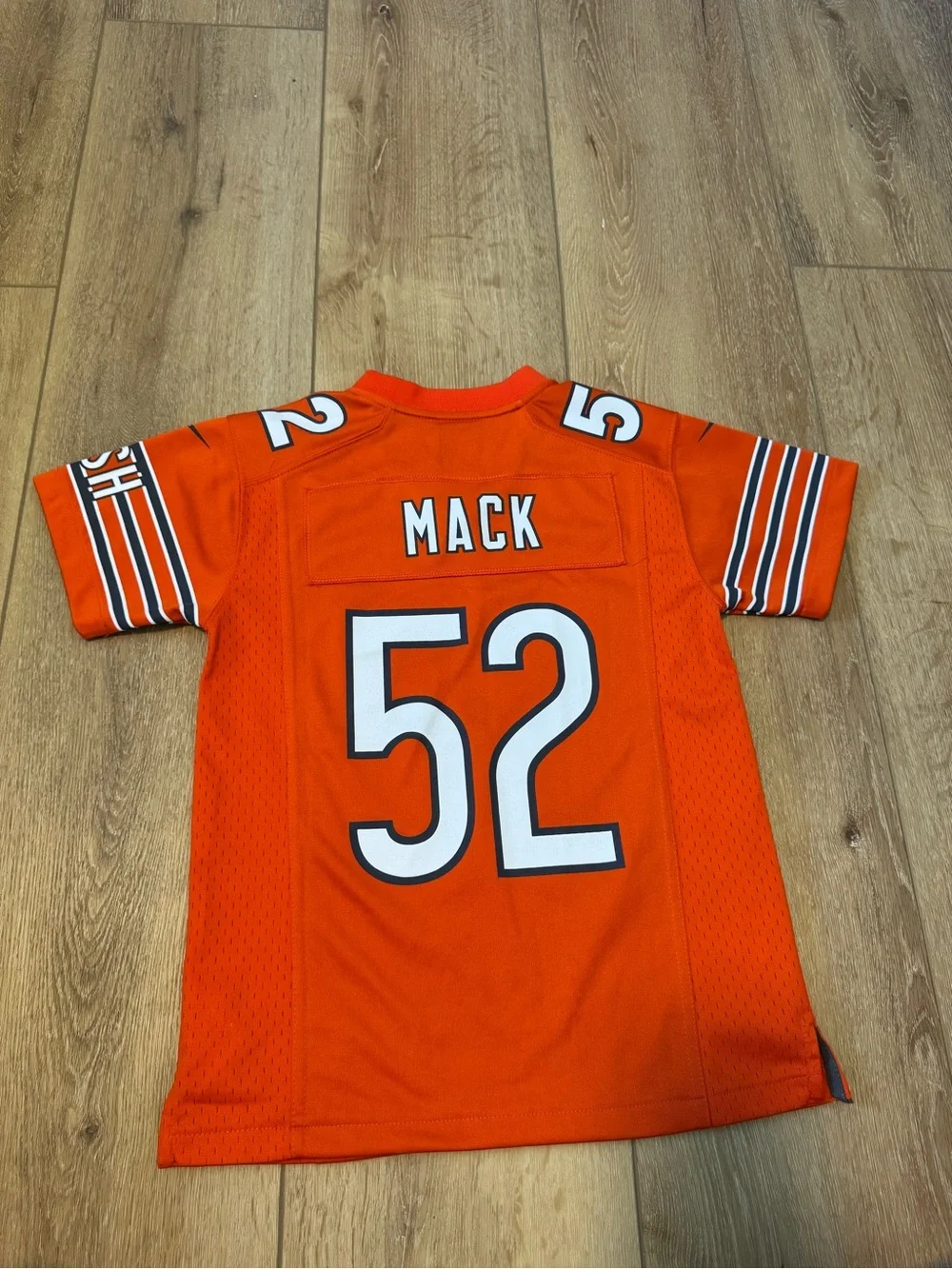 Chicago Bears Khalil Mack #52 alternate orange Nike jersey Youth size Small
